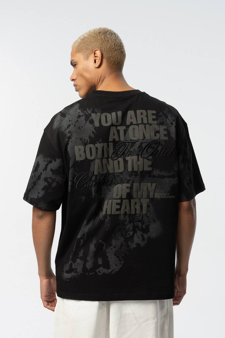 Graffiti Style Kabartma Baskılı ve Nakışlı Oversize T-Shirt