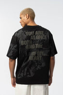 Graffiti Style Kabartma Baskılı ve Nakışlı Oversize T-Shirt